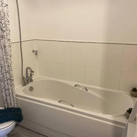 Lovely 2Nd Floor 2 Bed Flat Sleeps 4 Doncaster Exterior photo